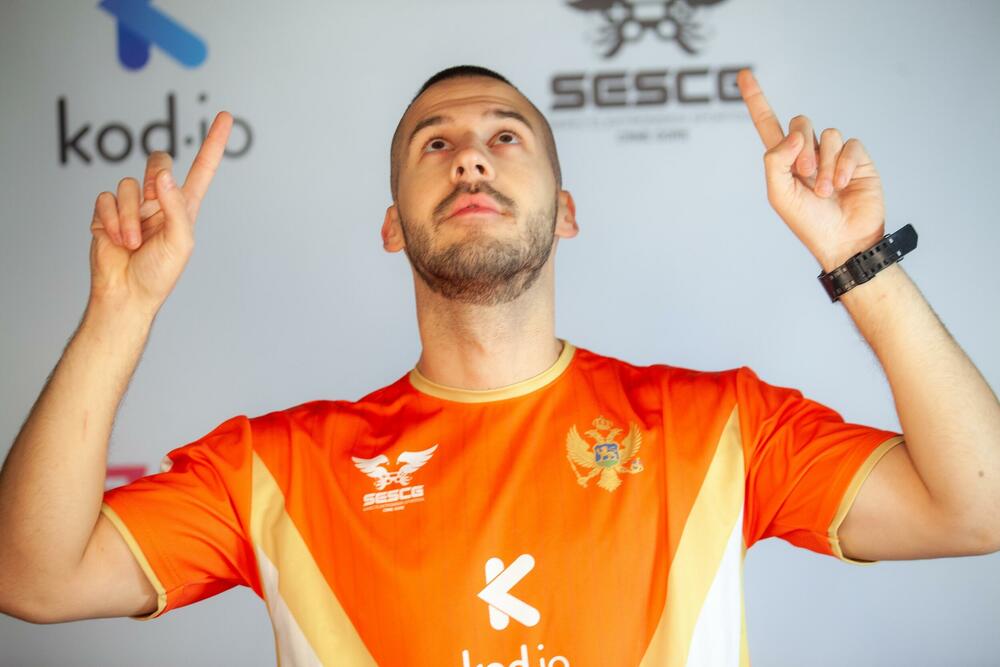 Vučeta Artie Šćepanović