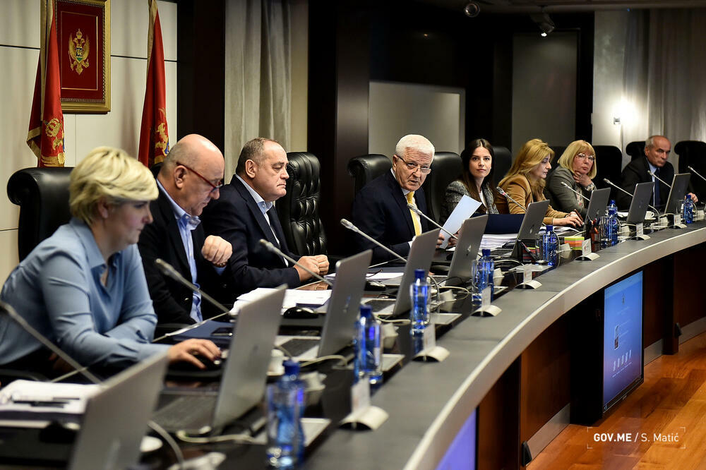 Tvrdili da je ponuđač sve uslove ispunio: Savjet za privatizaciju kojim je predsjedavao Marković, Foto: Vlada CG