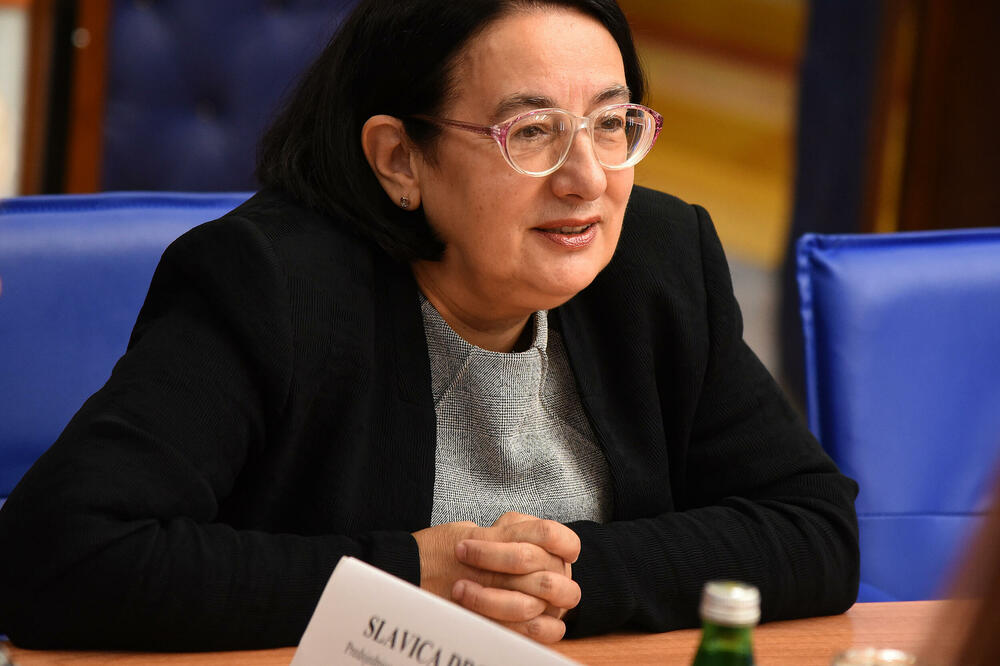 Svojih 19.000 hiljada dala za medicinsku opremu: Elez, Foto: Luka Zekovic