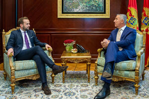 Đukanović: Derogiranje Ustava, na sceni ozbiljna destrukcija