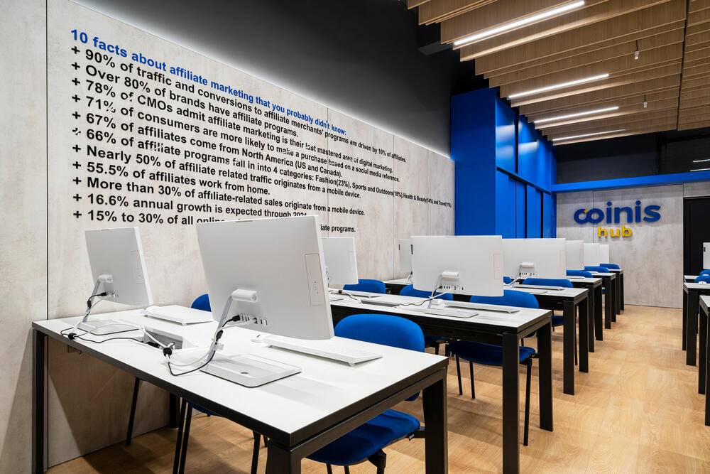 <p>Renoviranje računarske sale na ETF-u u Coinisu vide kao investiciju u zdrave i progresivne aktivnosti kako bi osnažili mlade ljude, stvorili im obrazovne mogućnosti i doprinijeli digitalizaciji crnogorskog društva</p>