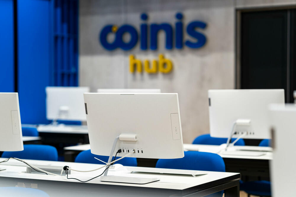 <p>Renoviranje računarske sale na ETF-u u Coinisu vide kao investiciju u zdrave i progresivne aktivnosti kako bi osnažili mlade ljude, stvorili im obrazovne mogućnosti i doprinijeli digitalizaciji crnogorskog društva</p>