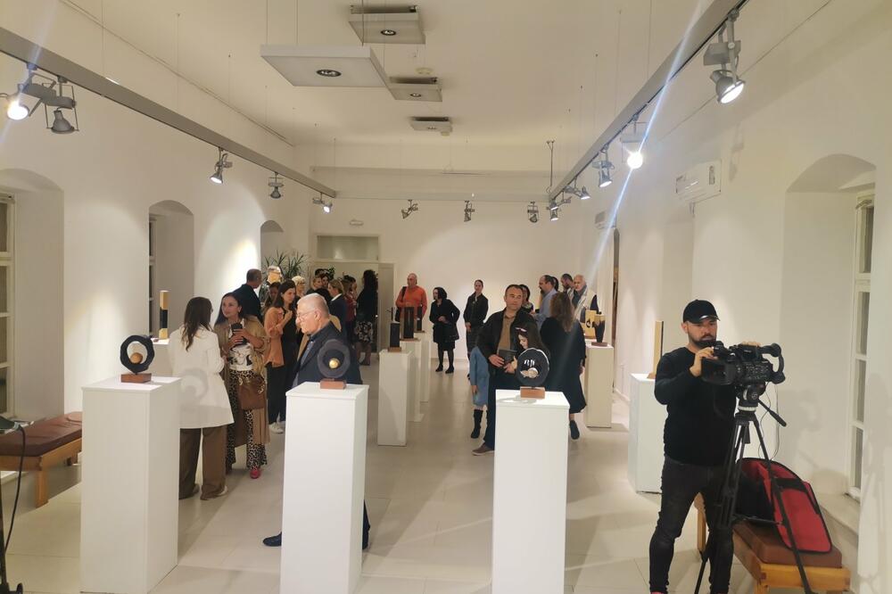 Sa otvaranja izložbe Marka Đurovića, Foto: JU Muzeji i galerije Budve