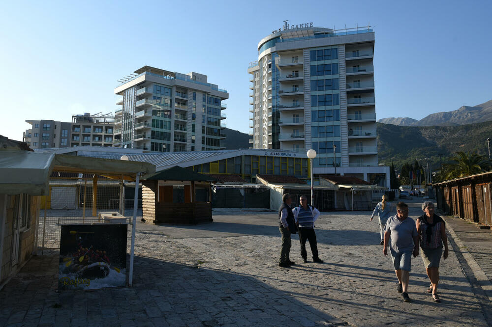 Nemaju upotrebnu dozvolu: “Tre canne” (Arhiva “Vijesti”), Foto: BORIS PEJOVIC
