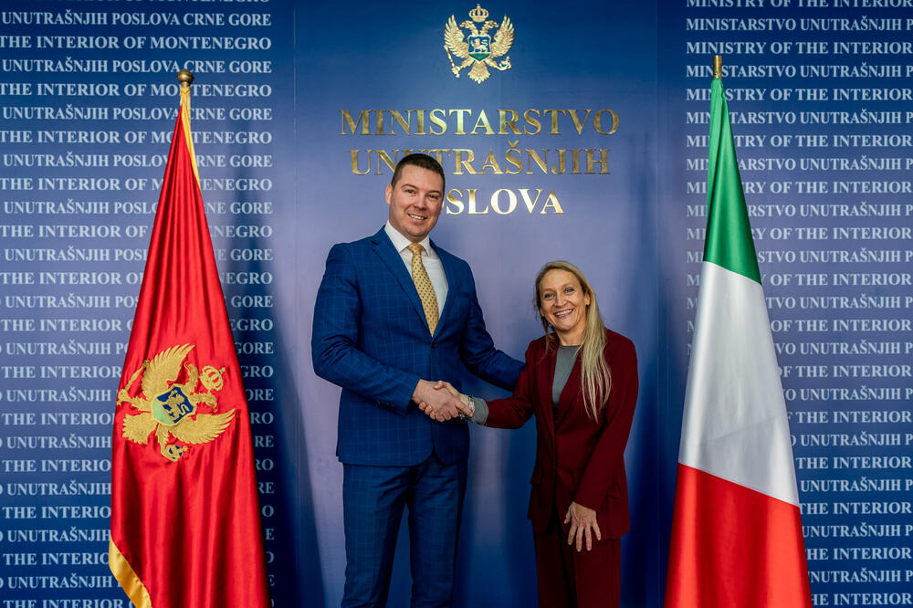 Adžić i Marsela, Foto: Ministarstvo unutrašnjih poslova