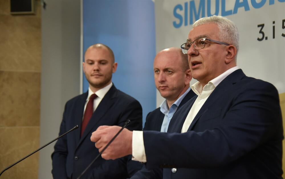 Andrija Mandić, Milan Knežević, Nebojša Medojević