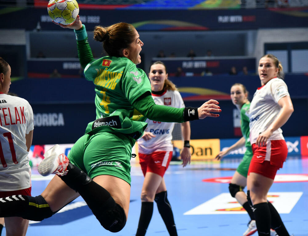 <p>"Lavice" su ostvarile sve tri pobjede u grupi D, za maksimalna četiri boda u drugoj fazi takmičenja, koja se igra u Skoplju</p>