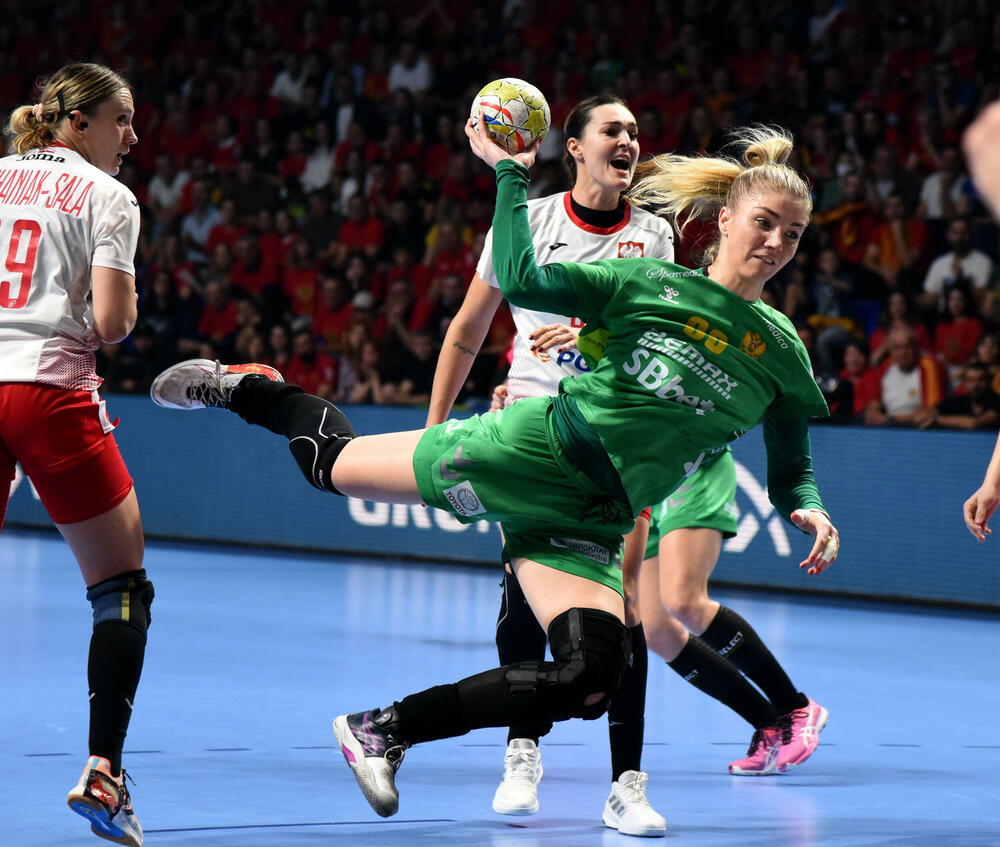 <p>"Lavice" su ostvarile sve tri pobjede u grupi D, za maksimalna četiri boda u drugoj fazi takmičenja, koja se igra u Skoplju</p>