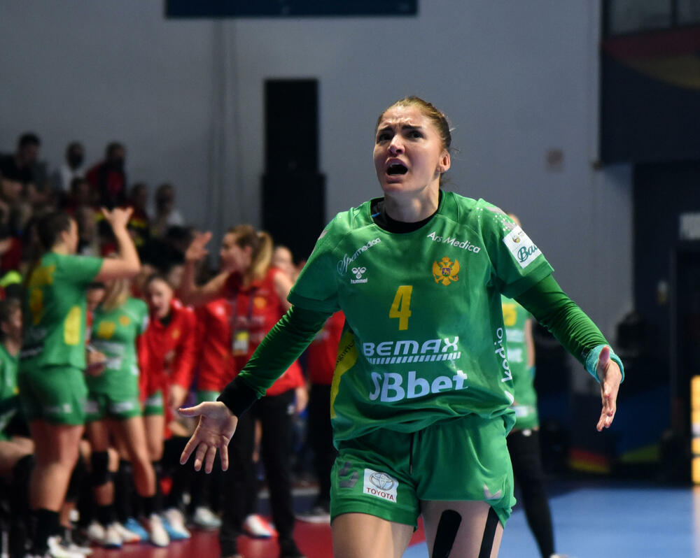 <p>"Lavice" su ostvarile sve tri pobjede u grupi D, za maksimalna četiri boda u drugoj fazi takmičenja, koja se igra u Skoplju</p>