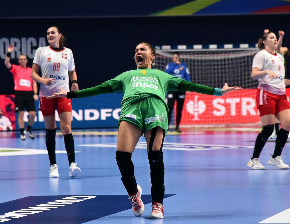 <p>"Lavice" su ostvarile sve tri pobjede u grupi D, za maksimalna četiri boda u drugoj fazi takmičenja, koja se igra u Skoplju</p>