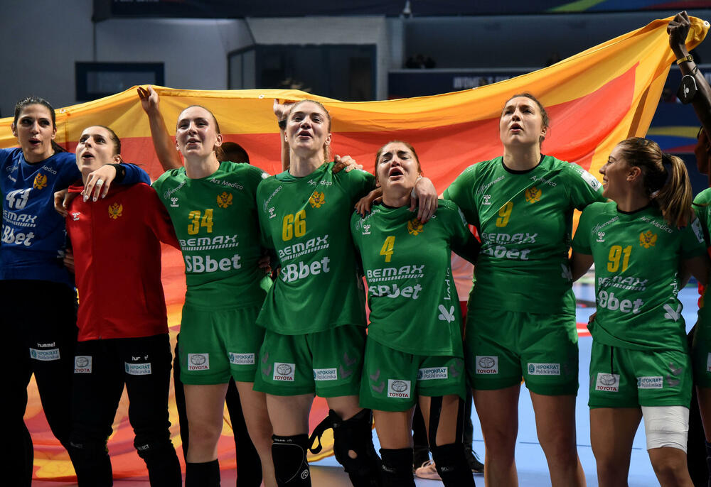 <p>"Lavice" su ostvarile sve tri pobjede u grupi D, za maksimalna četiri boda u drugoj fazi takmičenja, koja se igra u Skoplju</p>