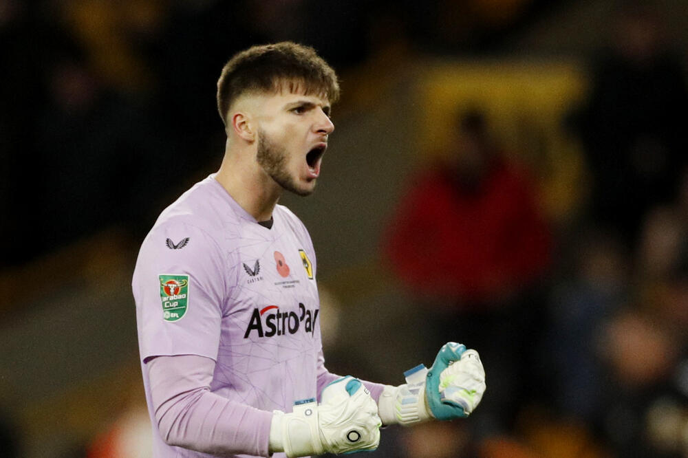 Matija Šarkić na meču sa Lidsom, Foto: Reuters