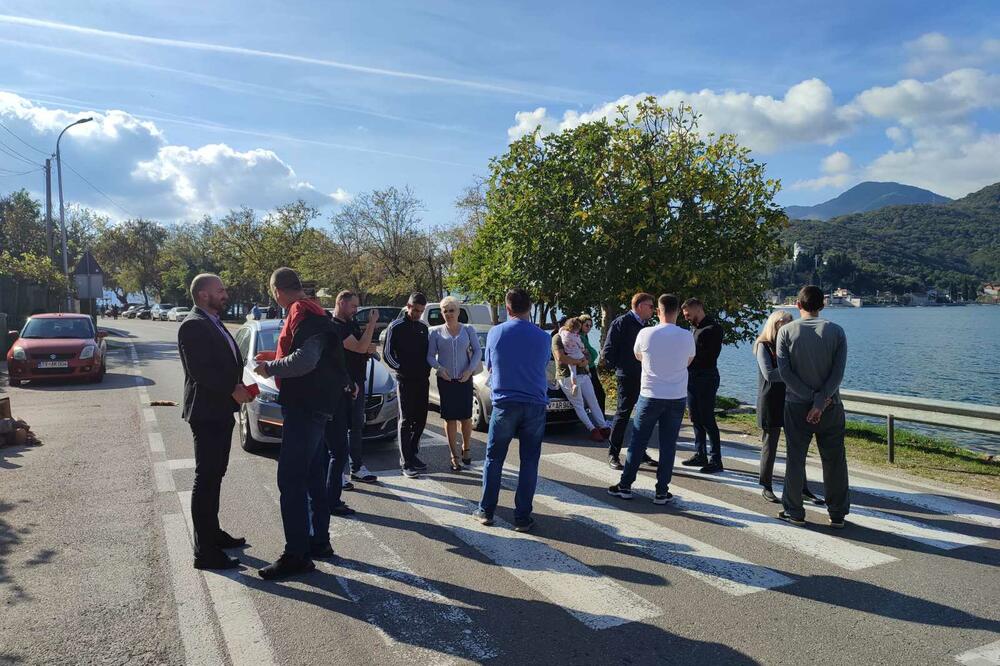 Detalj iz Lepetana, Foto: Siniša Luković