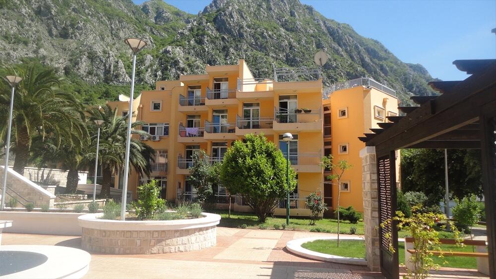 Dom starih “Grabovac” u Risnu