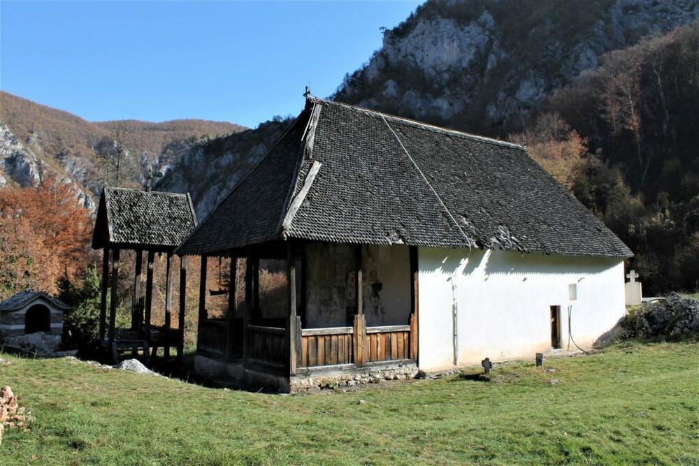 Manastir Sv. Nikola – Podvrh