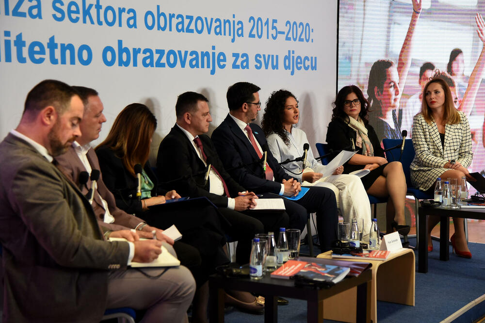 Sa predstavljanja Analize, Foto: Luka Zekovic