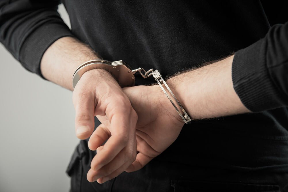Uhapšen državljanin Gruzije zbog falsifikovanog pasoša i laž