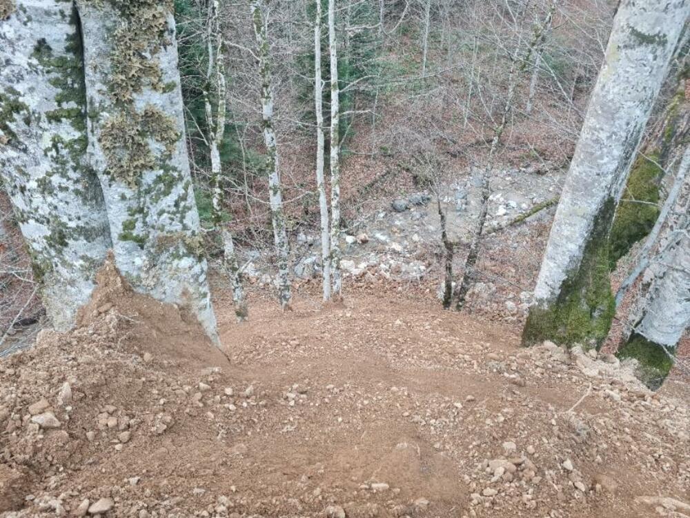 Zemlja iskopana sa gradilišta hotela