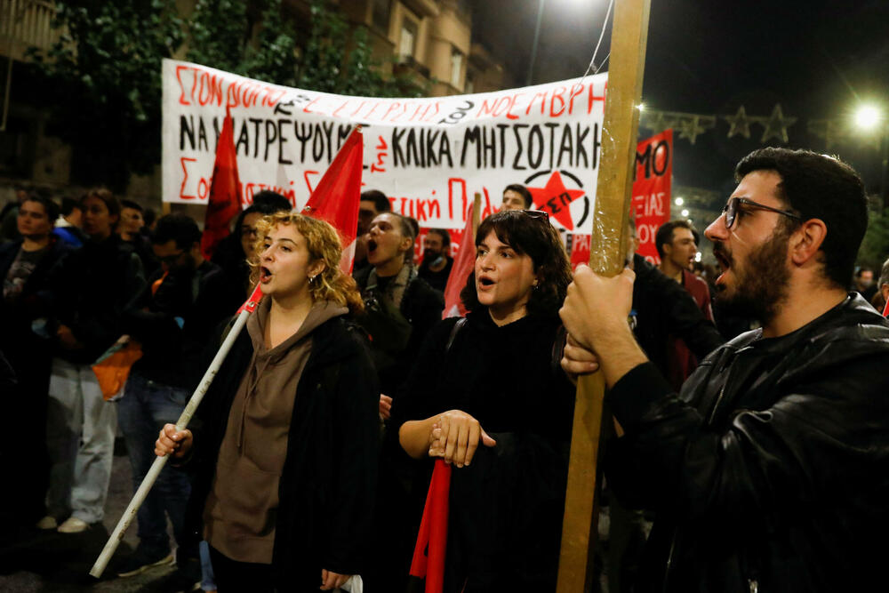 <p>„Pobune ne idu u muzeje“, „Otpor fašizmu svuda“ – pisalo je na transparentima demonstranata</p>
