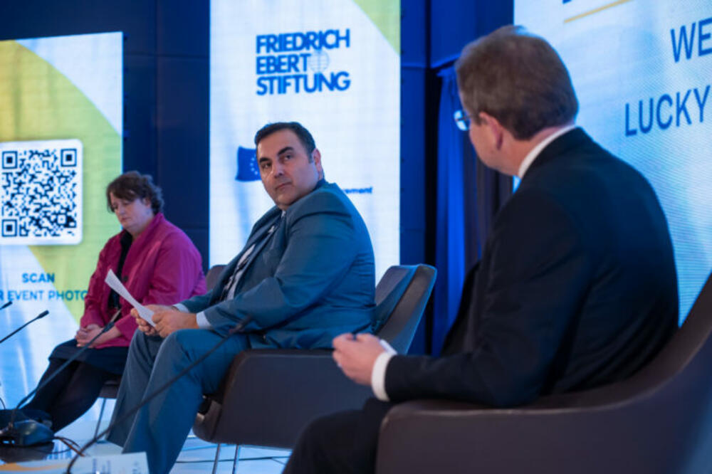 Sa panela, Foto: MINA