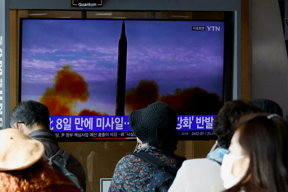 Vijesti o lansiranju rakete u Seulu, Foto: Reuters