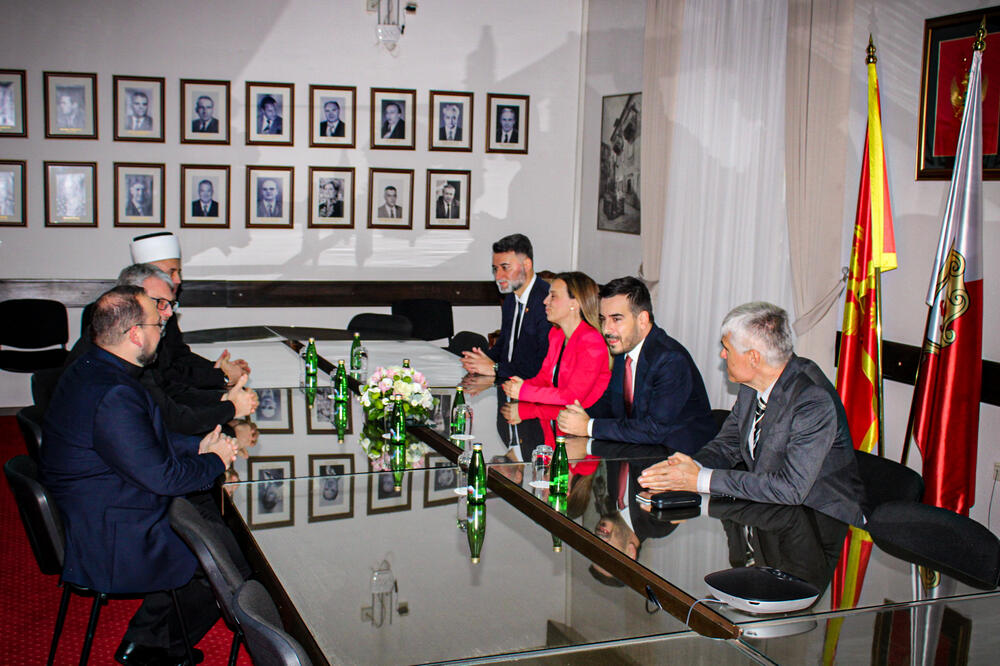 Foto: Kabinet predsjednika Opštine Kotor