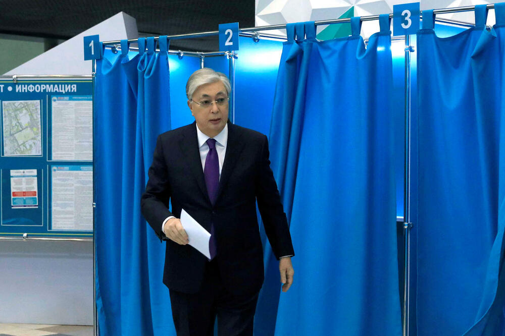 Tokajev na biračkom mjestu, Foto: Rojters
