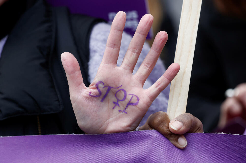 Sa protesta protiv nasilja nad ženama u Parizu, Foto: Rojters
