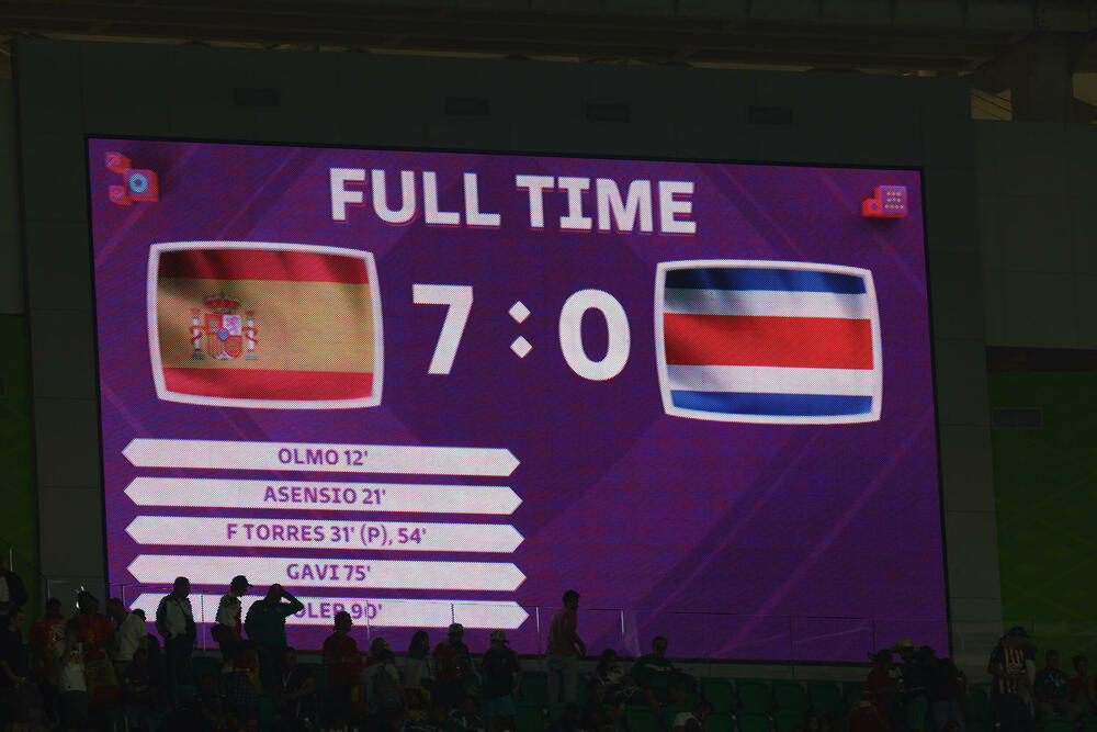 <p>Zahuktava se Svjetsko prvenstvo - navijači su, naravno, u centru pažnje, jedni slave, drugi tuguju, ali mundijalska žurka traje</p>