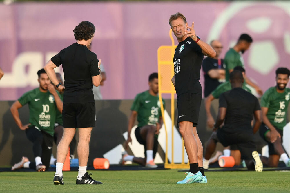 Erve Renar na treningu, Foto: Reuters