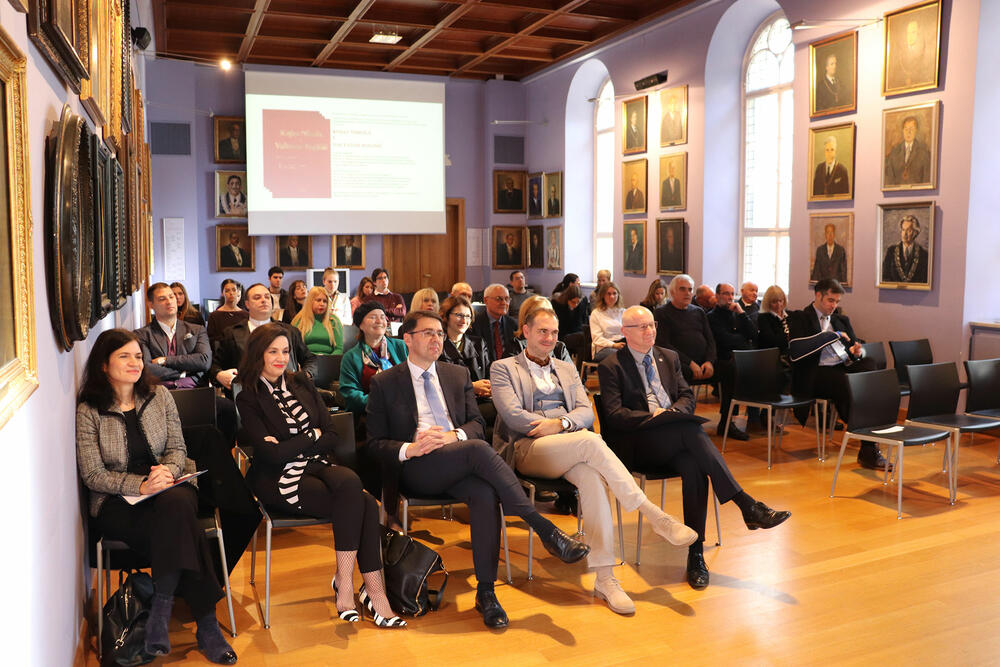 <p>Predstavljena četiri toma knjige Knjaz Nikola i Valtazar Bogišić</p>