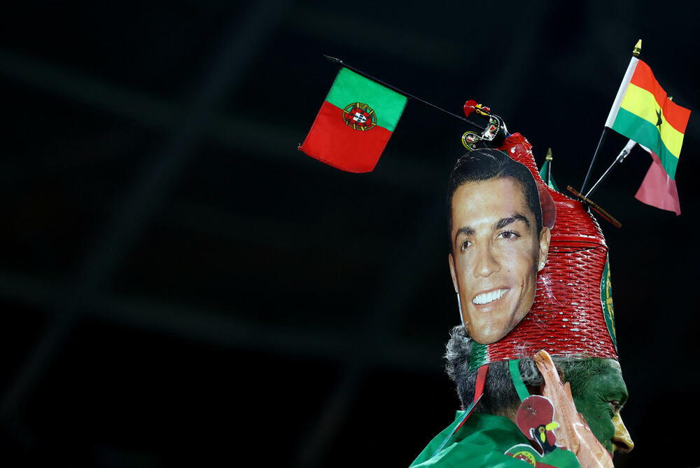 <p>Navijačka žurka i na stadionima i u u fan-zonama u Kataru</p>