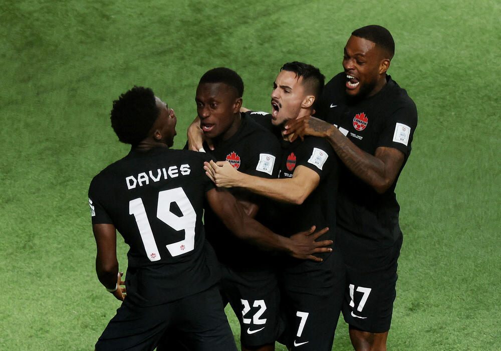 Alfonso Dejvis iz Bajerna je Bluhelovo otkriće