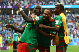 Srbija gubila, preokrenula, pa poklonila bod Kamerunu