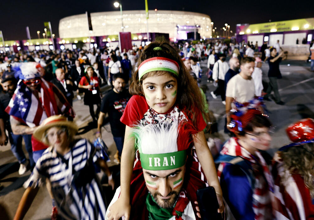 <p>Mundijalska žurka u Kataru traje dok prva faza takmičenja klizi ka kulminaciji</p>