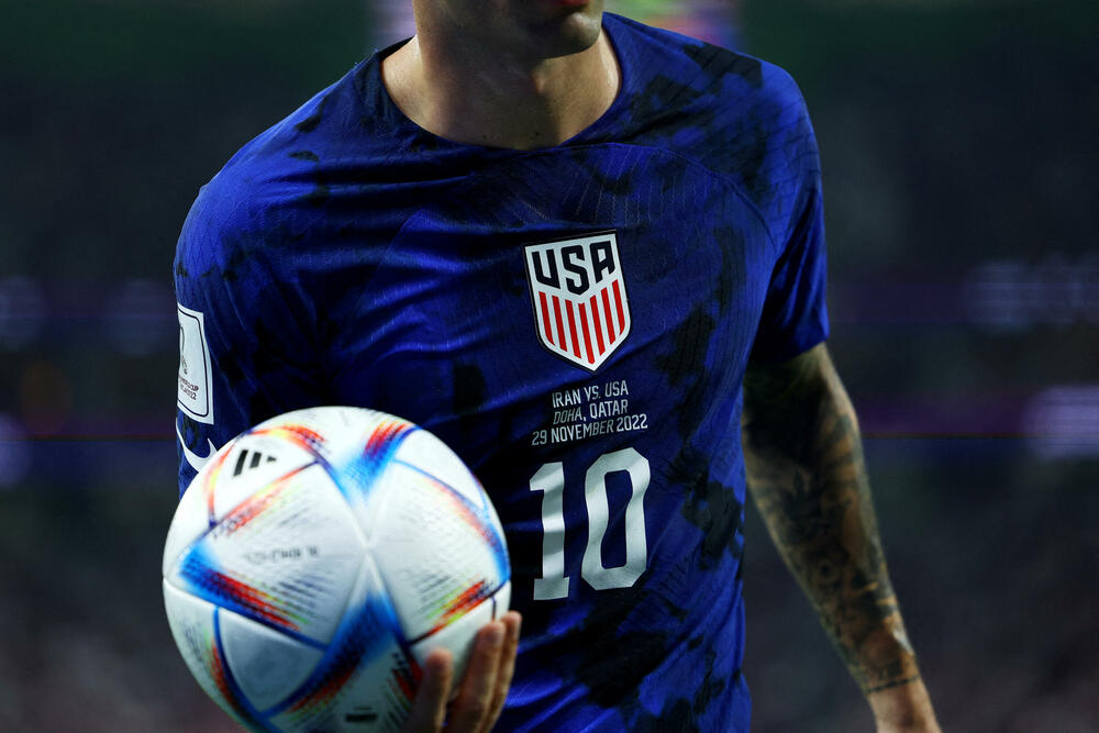 <p>Mundijalska žurka u Kataru traje dok prva faza takmičenja klizi ka kulminaciji</p>