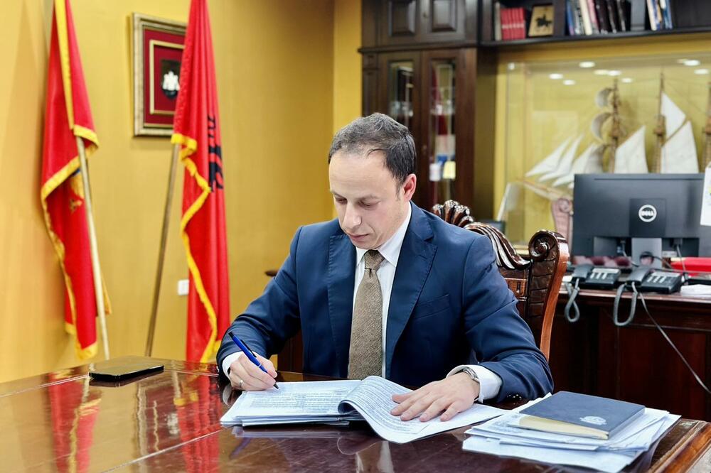 Bajraktari, Foto: Opština Ulcinj