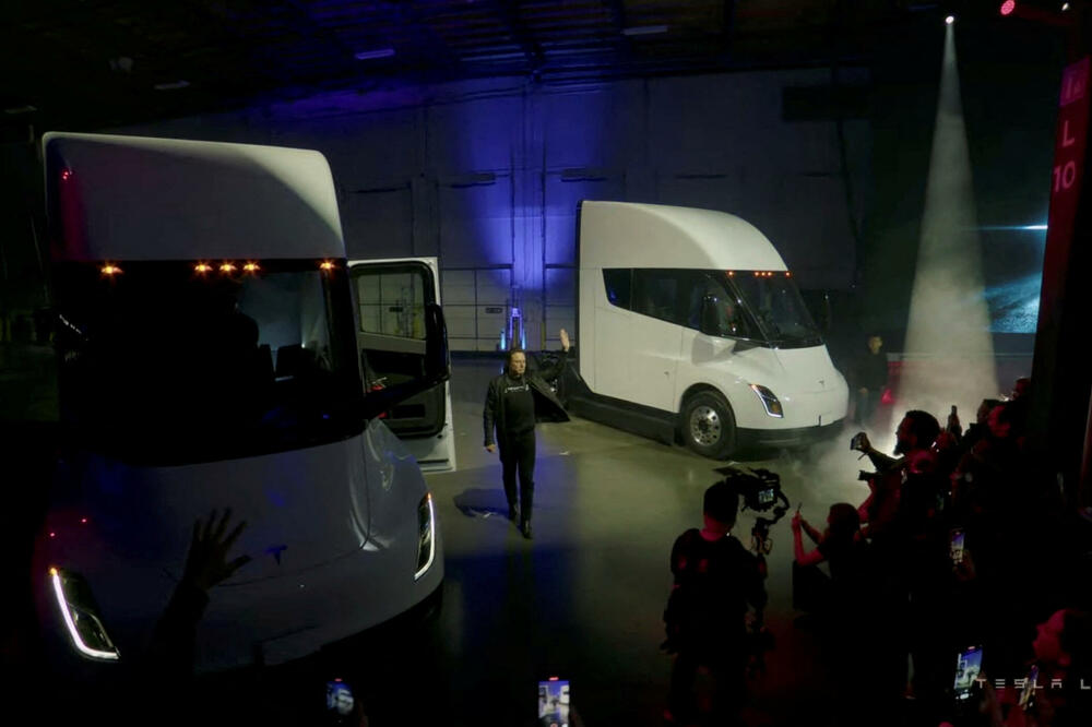 Prvi Teslin kamion, Foto: Reuters