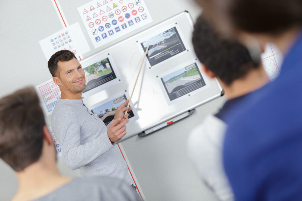 Opremljene učionice jedan od uslova (ilustracija), Foto: Shutterstock