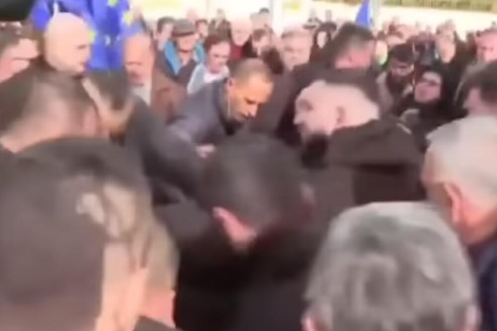 Foto: Screenshot/Youtube