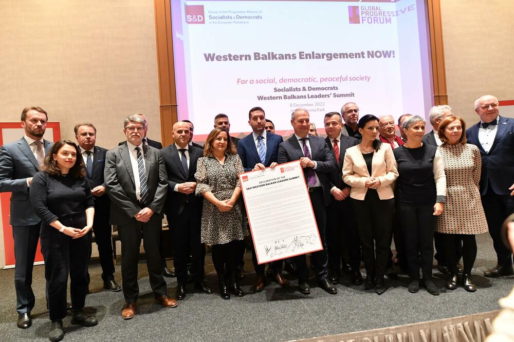 Sa samita u Beču, Foto: SDP