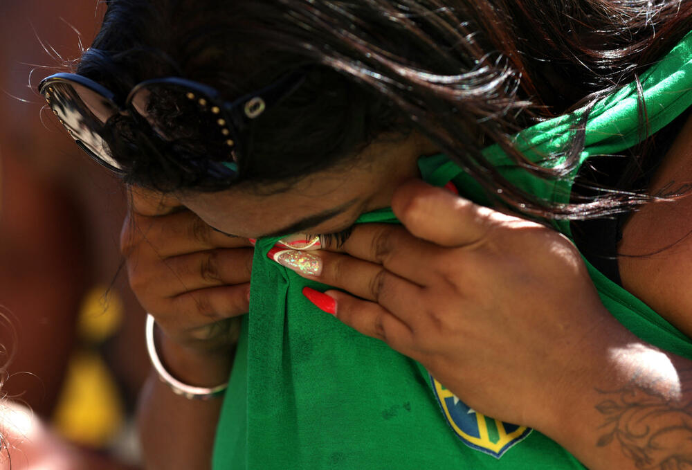 <p>Hrvatska se plasirala u polufinale Mundijala u Kataru, pobjedom nad Brazilom u penal seriji 4:2. Nakon 90 minuta bilo je 0:0, poslije 120 1:1.</p>