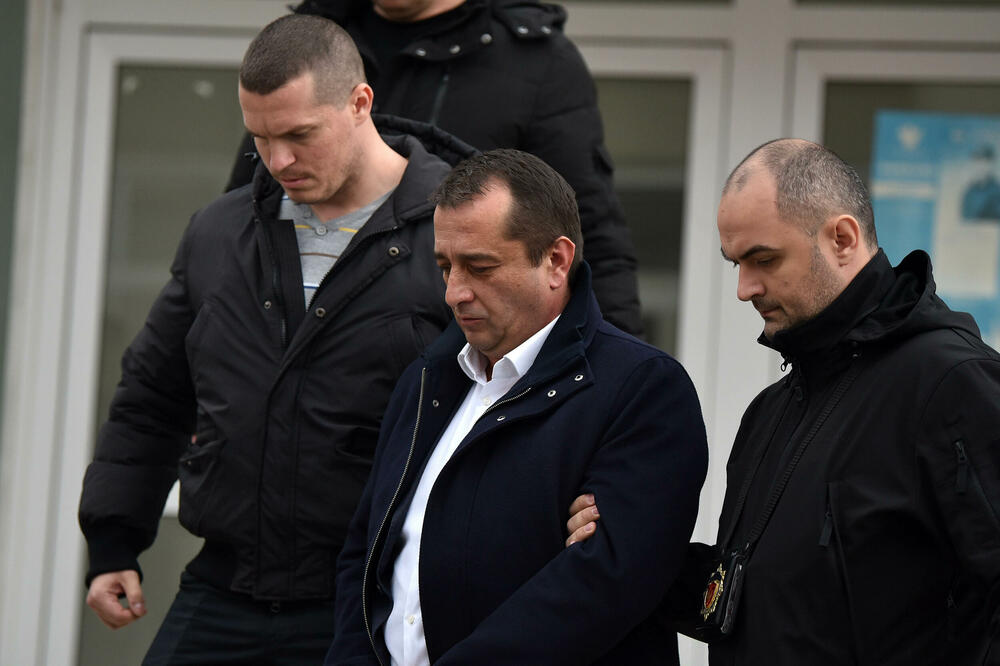 Čađenović nakon saslušanja, Foto: BORIS PEJOVIC