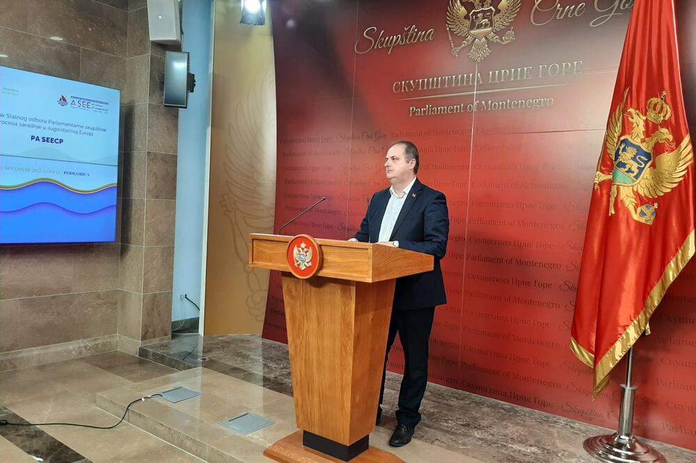 Nimanbegu, Foto: Nikola Dragaš