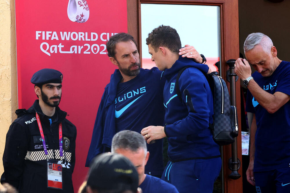 Garet Sautgejt i Kiran Tripije napuštaju bazu u Kataru pred povratak kući, Foto: Reuters/Hannah Mckay