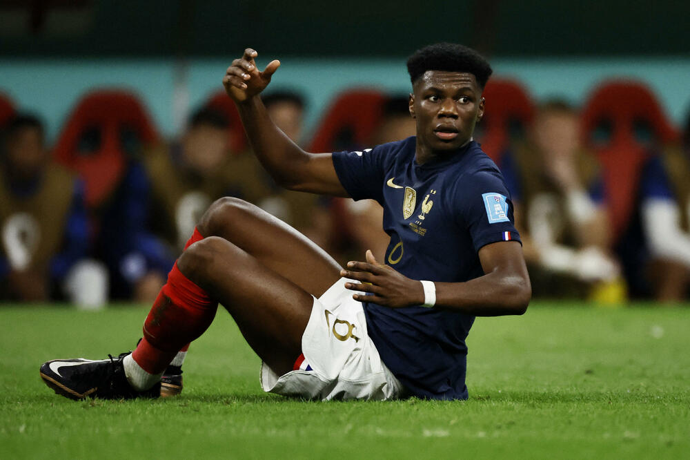 Čuameni na utakmici sa Engleskom, Foto: Reuters