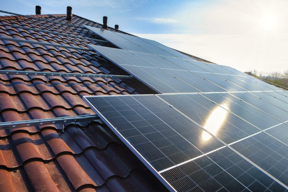 Ubrzati tranziciju ka obnovljivim izvorima električne energije (ilustracija), Foto: Shutterstock