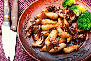 Punjene lignje iz rerne: Uz savjet kako da budu savršeno mekane