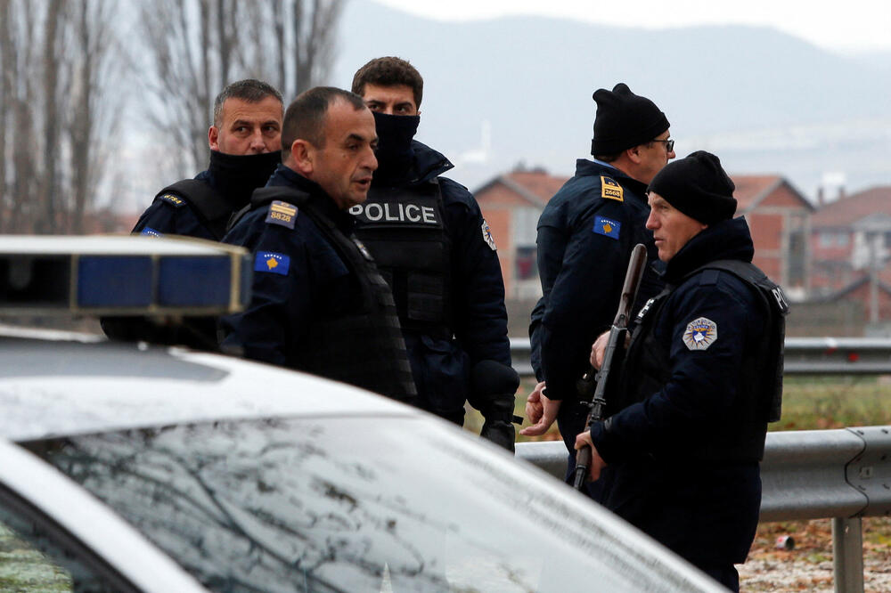 Kosovska policija u sjevernoj Mitrovici ranije ove sedmice, Foto: Reuters