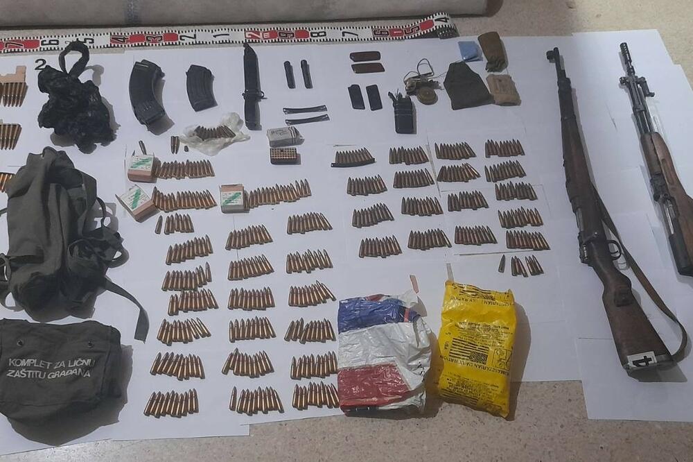 Pronađenjo oružje u Bijelom Polju, Foto: Uprava policije